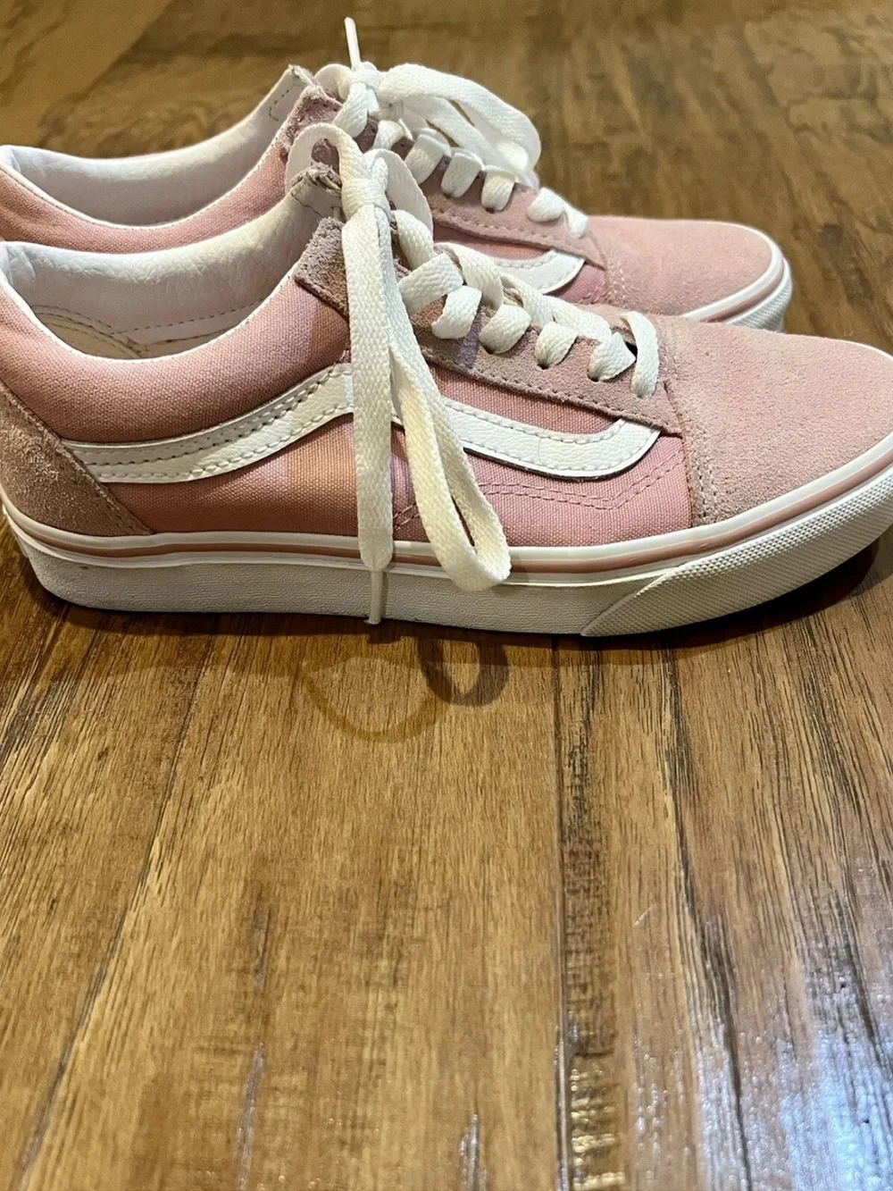 Vans Ward Old Skool Women's Sneakers Pink and White Canvas Skate Shoes Size 6